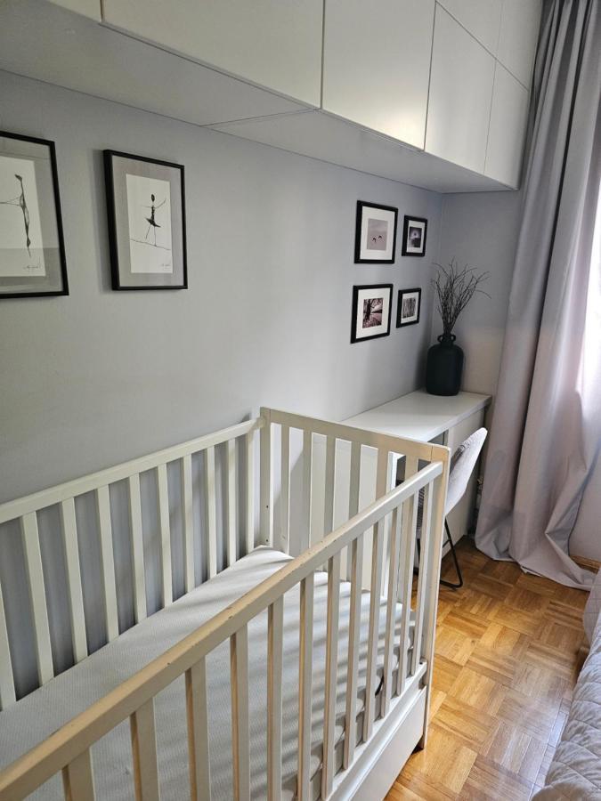 Apartament Rodzinny - Calodobowe Zakwaterowanie, Bezplatny Parking Торунь Экстерьер фото
